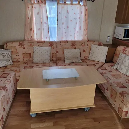 Mobil-home A 200 M Des Plages イエール