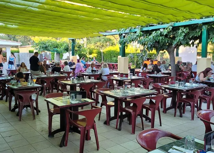 Mobil-home A 200 M Des Plages